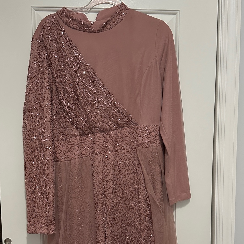 Elegant Long Sleeve Pink Dress